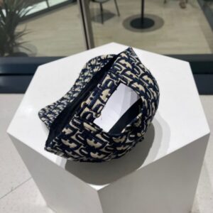 【AT12004】Dior（ディオール）ロゴキャップ - 高級ラグジュアリーブランドのトレンディなアクセサリー | Dior Paris