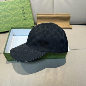 【AT12008】グッチのクラシックなベースボールキャップ - 高級感と都会のファッションアイテム | Gucci