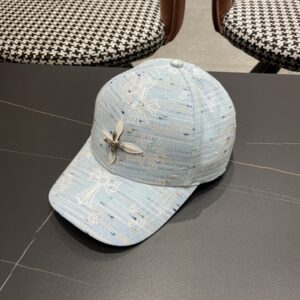 【AT12020】Chrome Hearts/クロムハーツ ライトブルー メタルバッジ キャップ 男女兼用 | Chrome Hearts