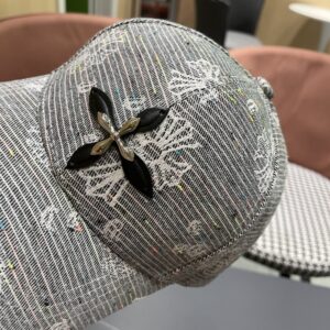 【AT12021】Chrome Hearts ヴィンテージ 十字架 メタルバッジ ベースボールキャップ | Chrome Hearts