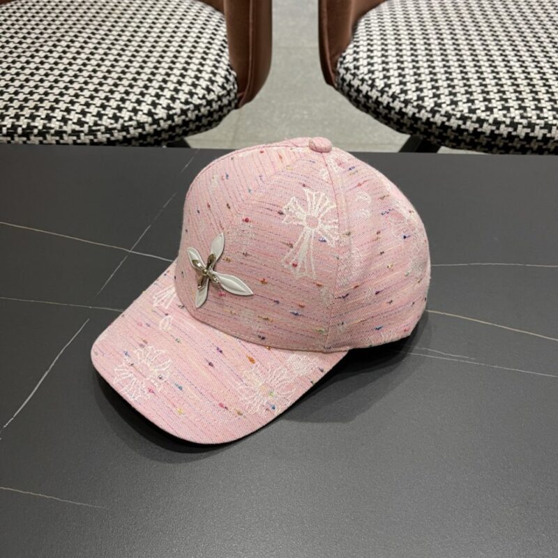 【AT12022】クロム ハーツ(Chrome Hearts) ロゴ入りピンクベースボールキャップ | Chrome Hearts