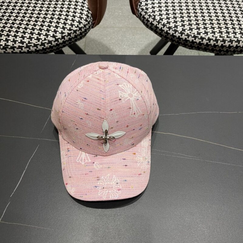 【AT12022】クロム ハーツ(Chrome Hearts) ロゴ入りピンクベースボールキャップ | Chrome Hearts