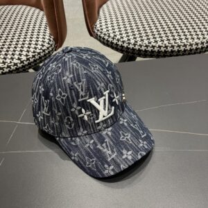 【AT12032】ルイ・ヴィトン刺繍入り野球帽 - ラグジュアリーなファッションアクセサリー | Louis Vuitton Paris