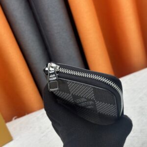 【AT13377】ルイ・ヴィトン（Louis Vuitton）カーフレザークラシックウォレット - 贅沢なビジネスアクセサリー | Louis Vuitton