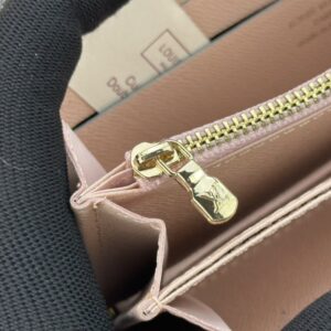 【AT13382】ルイ・ヴィトン（Louis Vuitton）By The Poolグラデーションモノグラムウォレット、ピンク系ラグジュアリーデザイン | Louis Vuitton Paris