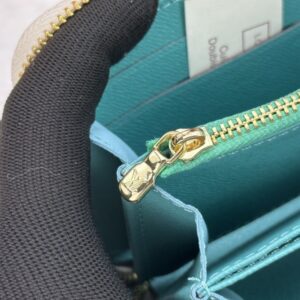 【AT13384】ルイ・ヴィトン グラデーションブルーウォレット - 海を感じる高級ファッションアクセサリー | LV