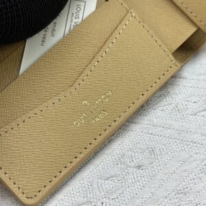 【AT13388】ルイ・ヴィトン トロピカルウォレット - ハイエンドな贅沢さとリゾート魅力を表現 | LV