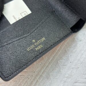 【AT13389】モノグラムサーフィン・スレンダー 都会のエリートが持つ芸術品 | Louis Vuitton Paris