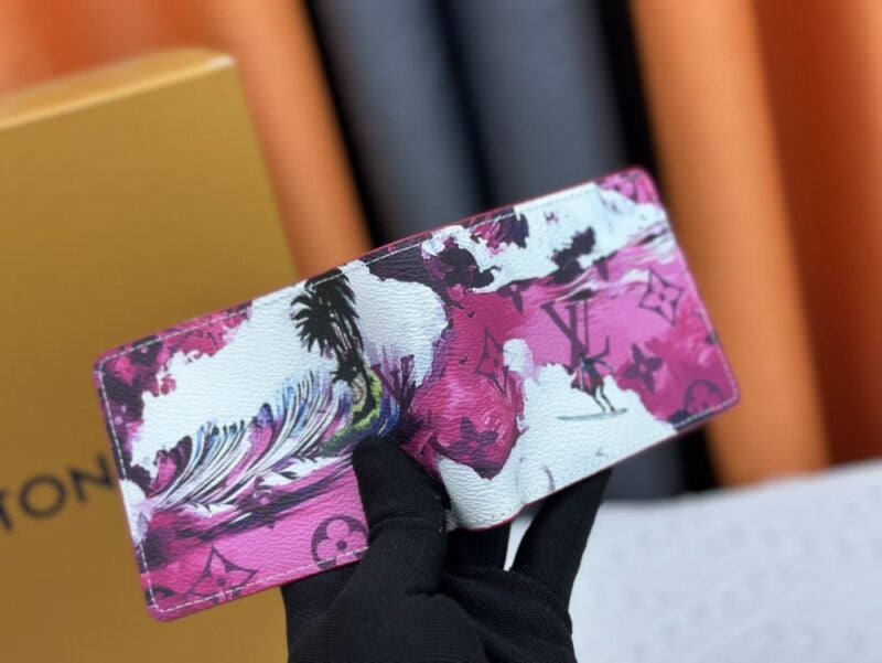 【AT13390】ルイヴィトン モノグラムサーフィン財布 - エレガントなトロピカルデザイン | Louis Vuitton Paris