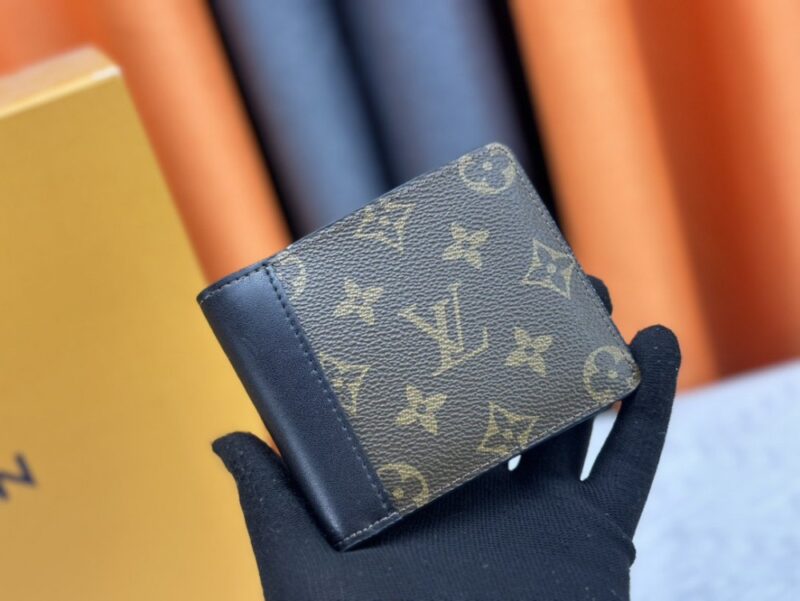【AT13391】ルイヴィトン Monogram Macassarキャンバスウォレット、ブラック天然牛革仕上げ、優雅な男性向け小型ウォレット | Louis Vuitton Paris