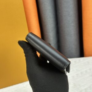 【AT13391】ルイヴィトン Monogram Macassarキャンバスウォレット、ブラック天然牛革仕上げ、優雅な男性向け小型ウォレット | Louis Vuitton Paris
