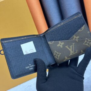【AT13391】ルイヴィトン Monogram Macassarキャンバスウォレット、ブラック天然牛革仕上げ、優雅な男性向け小型ウォレット | Louis Vuitton Paris