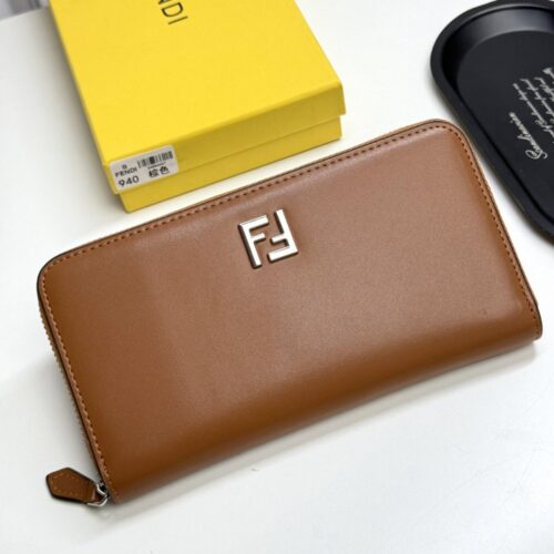 【AT13392】フェンディ（FENDI）豪菇ウォレット | スタイリッシュな牛革長財布 | Fendi Roma