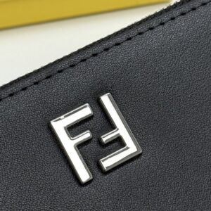【AT13393】フェンディの高級トップグレイン牛革財布 - 贅沢なブラックデザイン | Fendi
