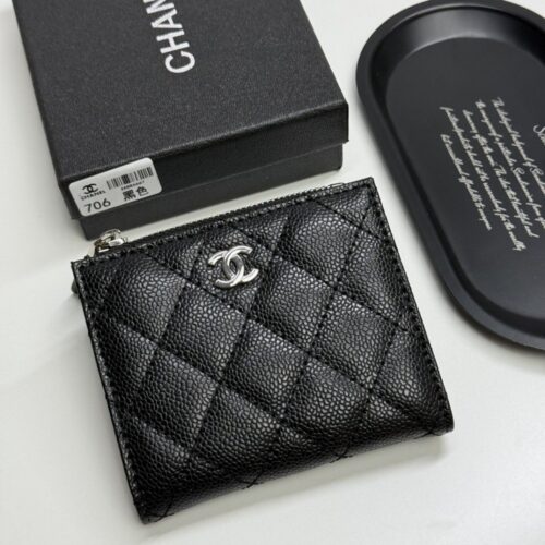【AT13395】シャネルの贅沢なダイヤ型財布 - エレガントな日常必需品 | Chanel