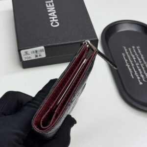 【AT13395】シャネルの贅沢なダイヤ型財布 - エレガントな日常必需品 | Chanel