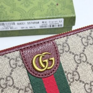 【AT13404】グッチのクラシックな仔牛革ウォレット、多機能デザイン、日常の収納ニーズに対応 | Gucci Italy