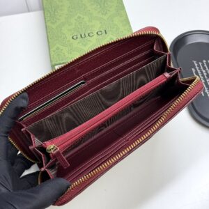 【AT13404】グッチのクラシックな仔牛革ウォレット、多機能デザイン、日常の収納ニーズに対応 | Gucci Italy