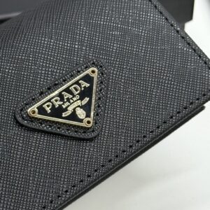 【AT13428】プラダPrada 高級ブランド牛革名刺入れ、エレガントなビジネスアクセサリー | Prada Italy