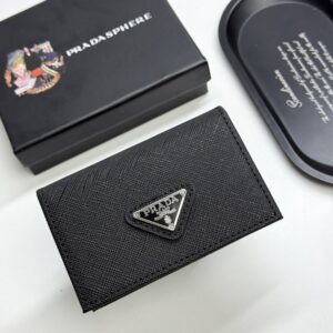 【AT13429】プラダPrada ラグジュアリーな名刺入れ | Prada Milano