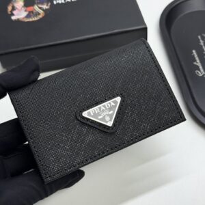 【AT13429】プラダPrada ラグジュアリーな名刺入れ | Prada Milano