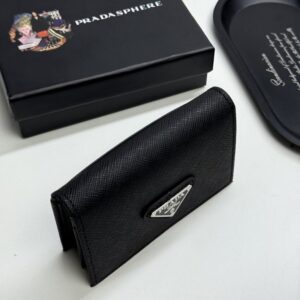 【AT13429】プラダPrada ラグジュアリーな名刺入れ | Prada Milano