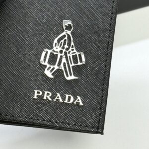 【AT13430】プラダPrada：高級牛革財布、洗練された品味と実用性の融合 | Prada Italy