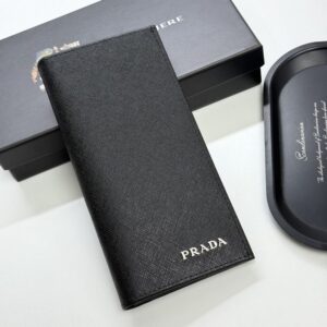 【AT13431】プラダ Prada クラシックなロングウォレット、贅沢な品味を演出！ | Prada