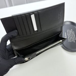 【AT13431】プラダ Prada クラシックなロングウォレット、贅沢な品味を演出！ | Prada