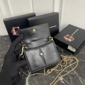【AT13477】プラダ（Prada）ハイファッションの油蝋革カードケース、上質なレザーウォレット | Prada Milano