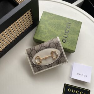 【AT13510】グッチ Gucci 1955シリーズ馬かけ留め財布-豪華さと優雅さが融合 | Gucci Italy