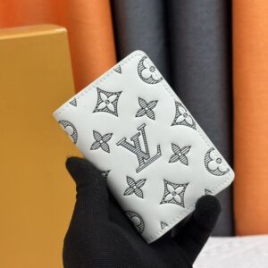 【AT13528】ルイ・ヴィトン Monogram Shadow グレーマルチユースウォレット | Louis Vuitton Malletier