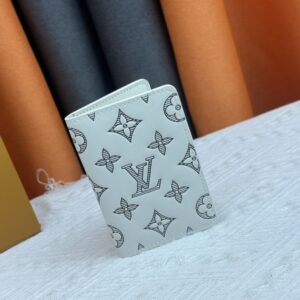 【AT13528】ルイ・ヴィトン Monogram Shadow グレーマルチユースウォレット | Louis Vuitton Malletier
