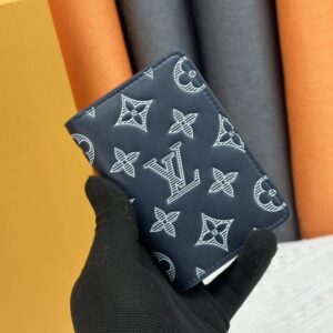 【AT13529】ルイ・ヴィトン モノグラムシャドウシリーズ財布 - クラシックな贅沢さとファッショナブルさを兼ね備えた小物 | Louis Vuitton Paris