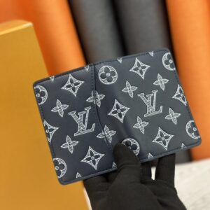 【AT13529】ルイ・ヴィトン モノグラムシャドウシリーズ財布 - クラシックな贅沢さとファッショナブルさを兼ね備えた小物 | Louis Vuitton Paris