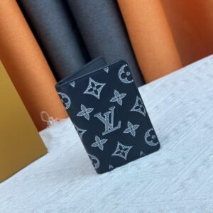 【AT13529】ルイ・ヴィトン モノグラムシャドウシリーズ財布 - クラシックな贅沢さとファッショナブルさを兼ね備えた小物 | Louis Vuitton Paris
