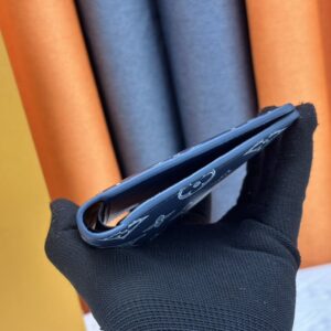 【AT13530】ルイ・ヴィトンのマルチプルシリーズシャドウ小牛革財布 | Louis Vuitton Paris