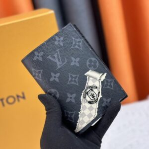 【AT13536】ルイ・ヴィトン パスポートケース - エレガントな旅行用アクセサリー | LV