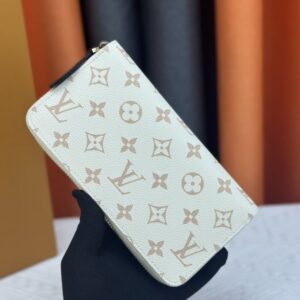 【AT13540】ルイ・ヴィトン（Louis Vuitton）のClémenceシリーズ 財布 - モノグラムエンブレントレザー製のエレガントな小物 | Louis Vuitton