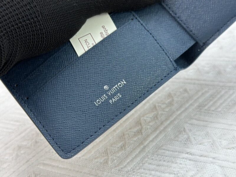 【AT13544】ルイ・ヴィトン（Louis Vuitton）ダミエ・グラフィットピクセルブラッザ財布 - グレーアート感の高級アクセサリー | Louis Vuitton Malletier