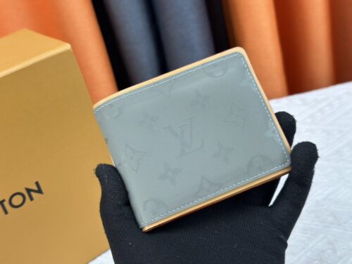 【AT13545】ルイ・ヴィトンBrazzaシリーズ 財布: デジタル時代のラグジュアリーファッションを牽引する | Louis Vuitton Malletier