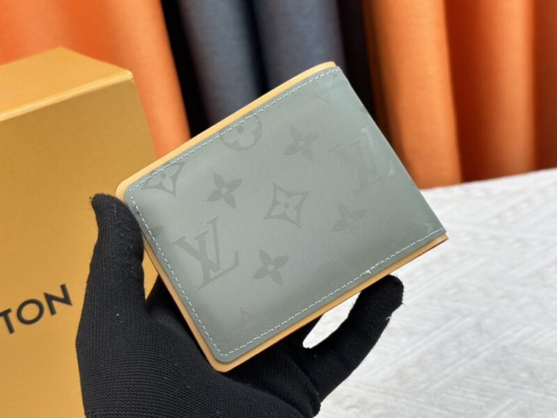 【AT13545】ルイ・ヴィトンBrazzaシリーズ 財布: デジタル時代のラグジュアリーファッションを牽引する | Louis Vuitton Malletier