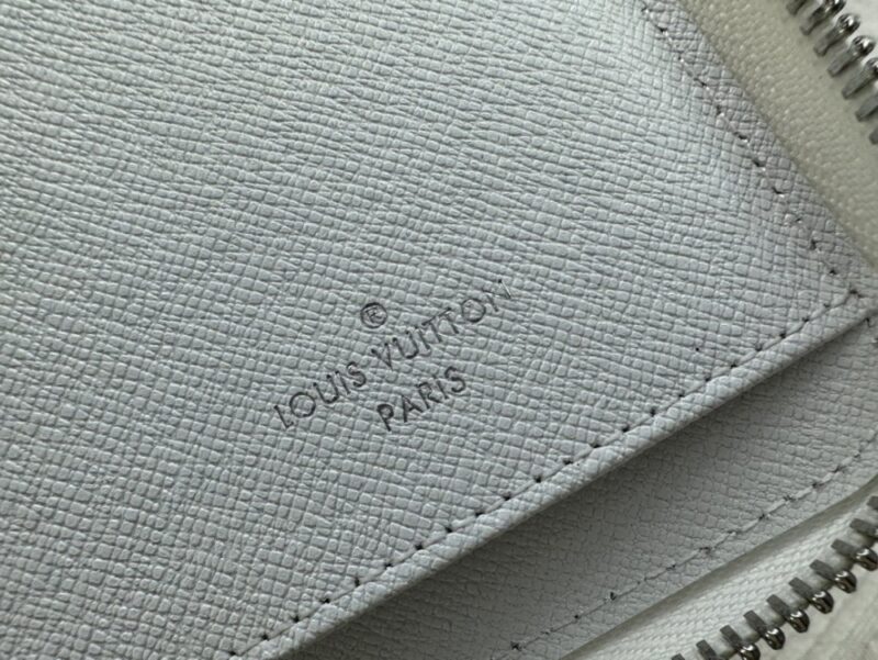 【AT13547】ルイ・ヴィトンのゴーストフェイスシリーズ財布、20×10cm、多機能カード収納、ビジネスにもカジュアルにも対応 | Louis Vuitton Paris