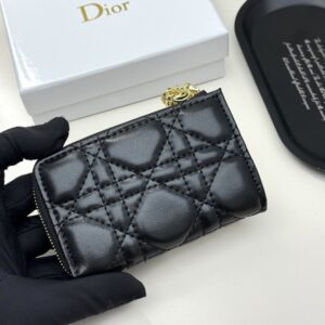 【AT13552】ディオールのクラシックなチェック柄財布 - 優雅なヤギ革製品、精巧な金属リング、使いやすいジッパーデザイン | Dior