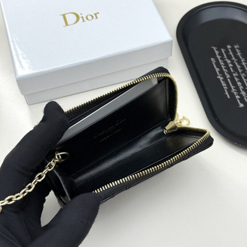 【AT13552】ディオールのクラシックなチェック柄財布 - 優雅なヤギ革製品、精巧な金属リング、使いやすいジッパーデザイン | Dior