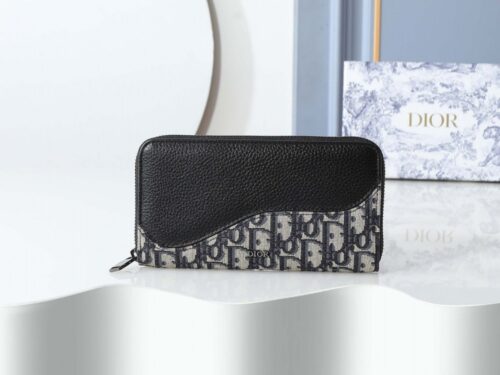 【AT13898】ディオールのオブリークプリントグレインレザーウォレット、上質なラグジュアリー感を演出 | Dior