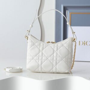 【AT13905】ディオールのラムスキンクラシックハンドバッグ - エレガントさとモダンさを融合した典型 | Christian Dior
