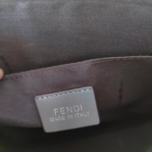 【AT13908】フェンディFendiのクラシックなクラッチバッグ - エレガントでモダンなデザイン | Fendi Roma