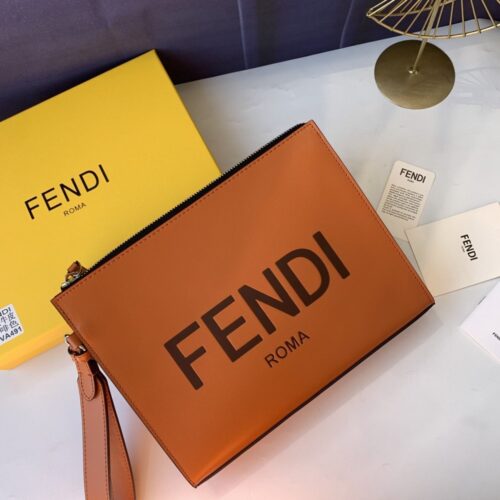 【AT13910】フェンディ ローマ ブラウンレザークラッチバッグ | Fendi Roma
