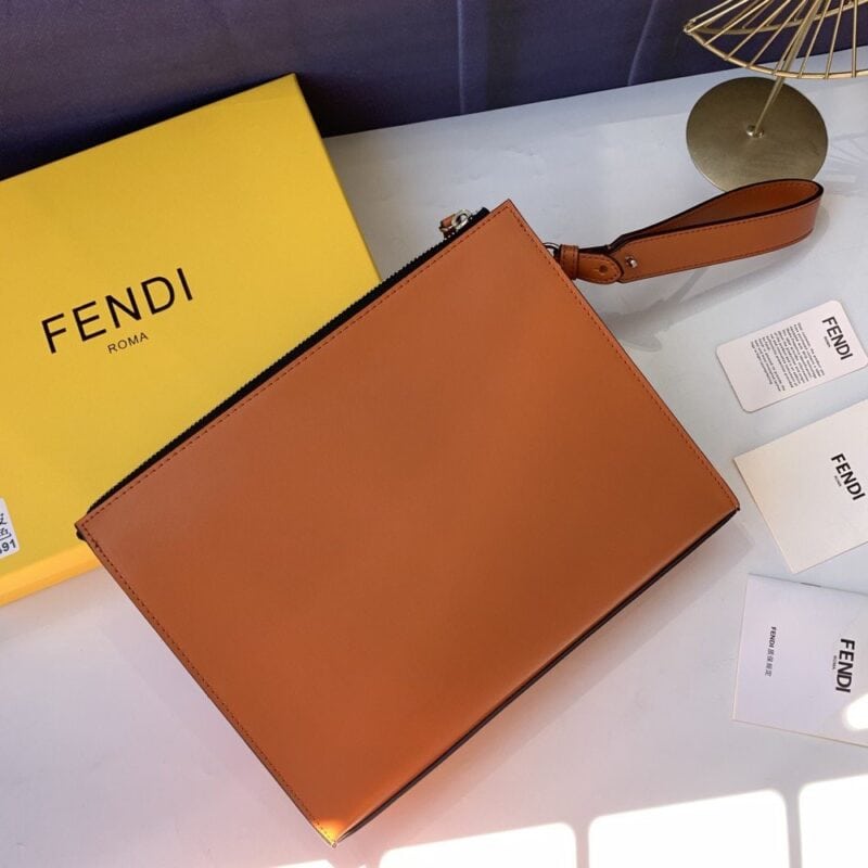【AT13910】フェンディ ローマ ブラウンレザークラッチバッグ | Fendi Roma
